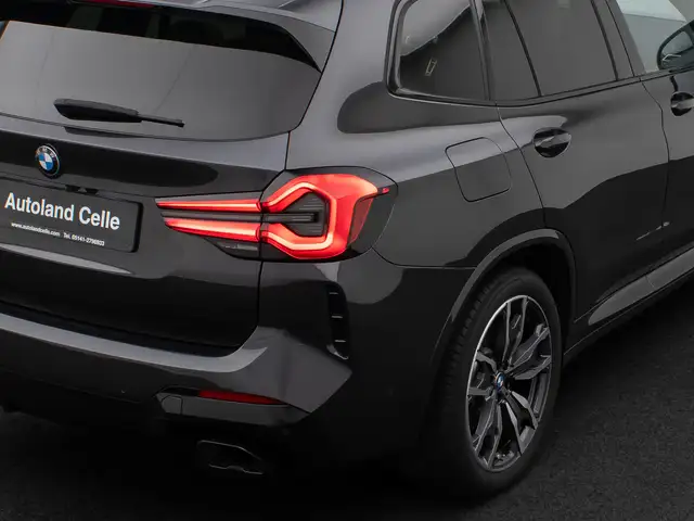 BMW X3 M view 15