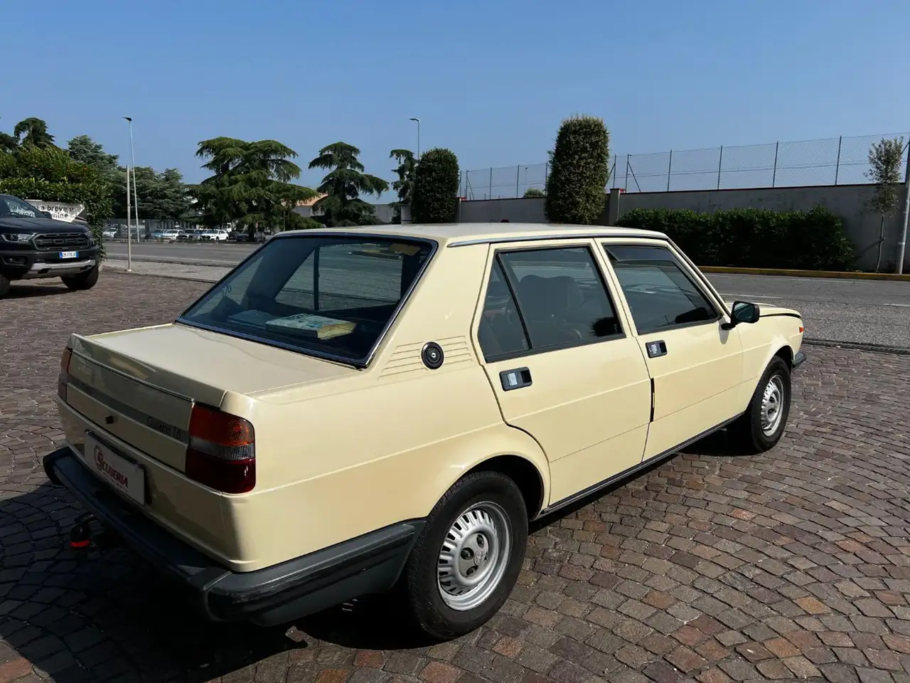 Alfa Romeo Giulietta 1.6 5porte - Vettura conservata, foto 7