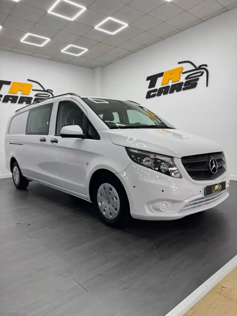 Mercedes-Benz V 200d Largo Blanco - 1
