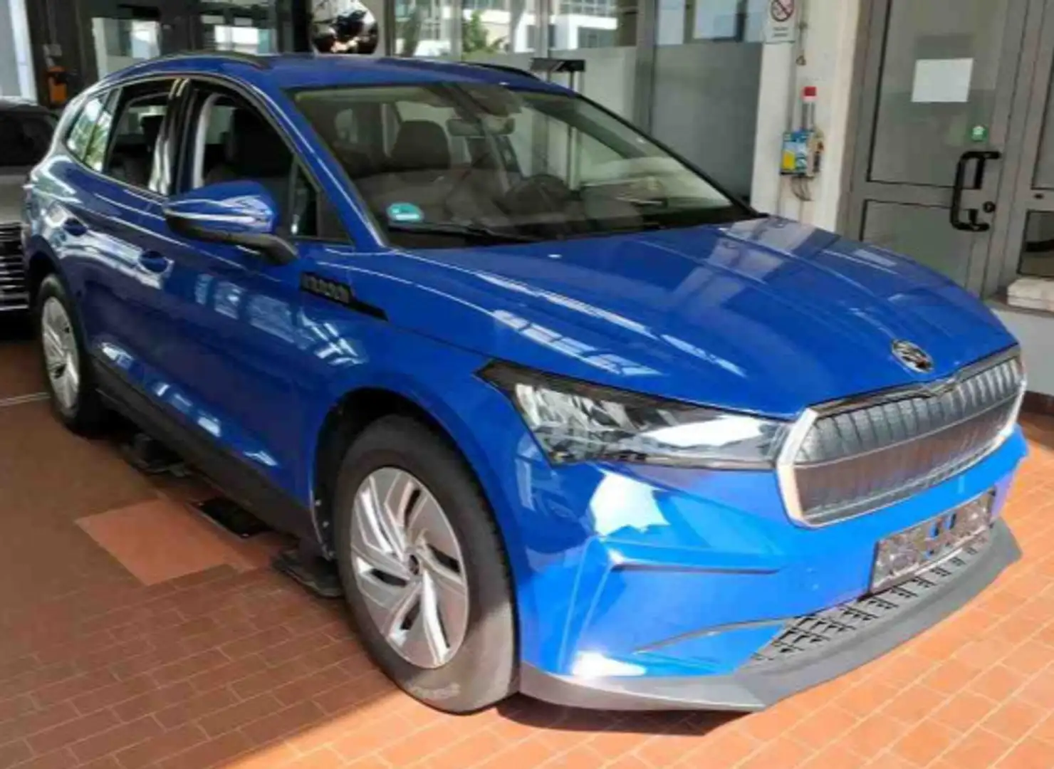 Skoda Enyaq 50 iV LOFT TEILLEDER NAVI SITZHZG Bleu - 2