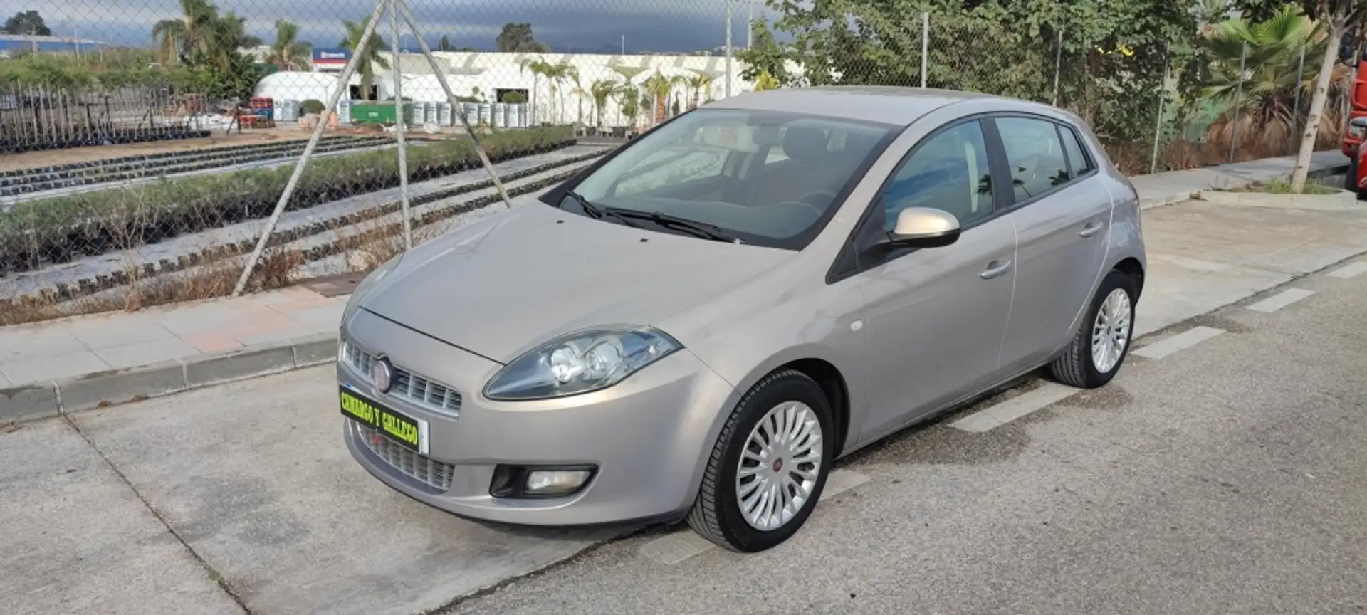 Fiat Bravo 1.6Mjt Dynamic Beige - 1