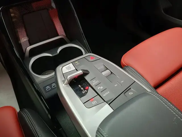 BMW X1 view 16