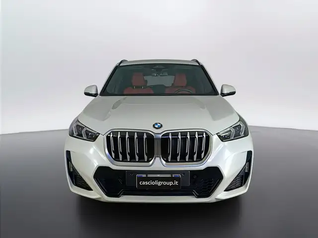 BMW X1 view 2