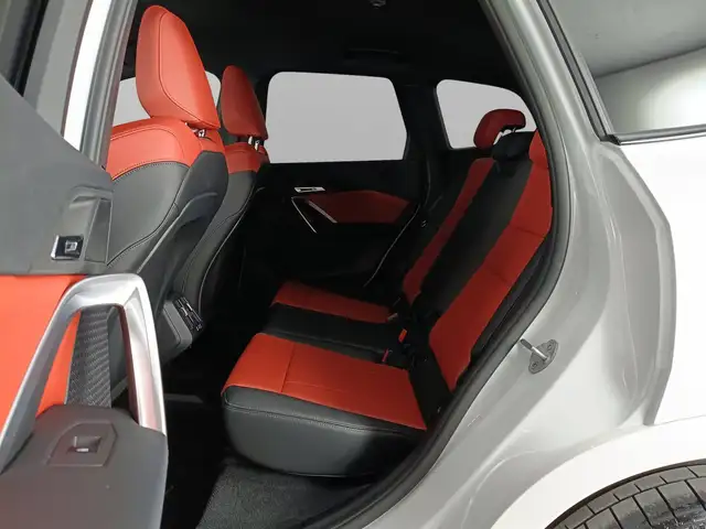 BMW X1 view 9