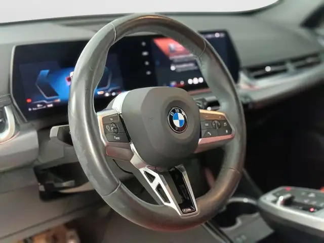 BMW X1 view 17
