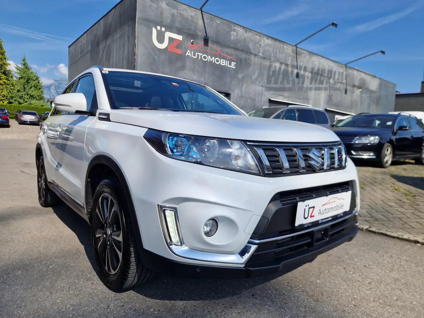 Suzuki Vitara *** PANORAMA *** AUTOMATIK *** NAVI 1.4 S 4x4 Weiß - 2