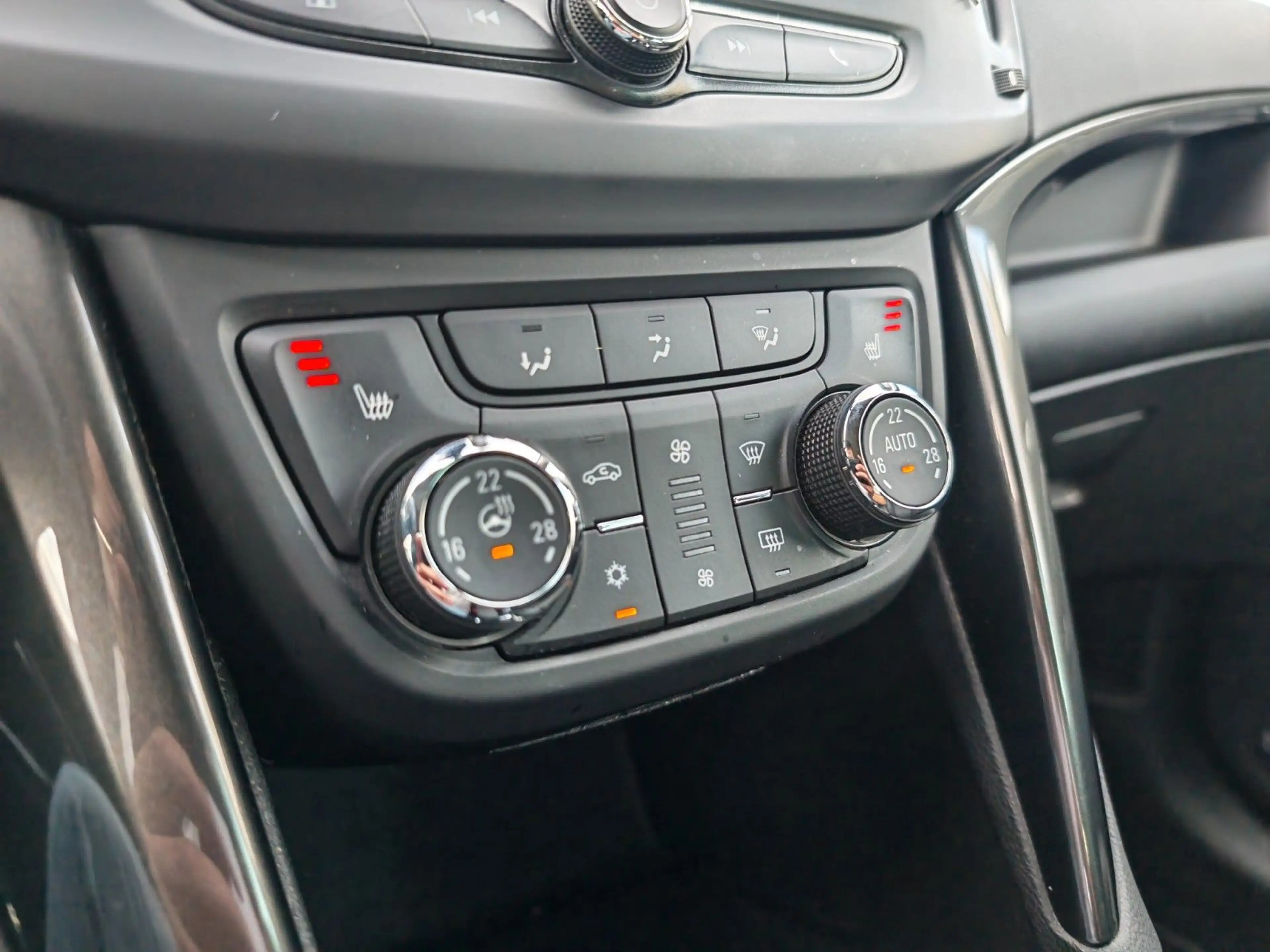 Opel Zafira C Innovation St/Stop Leder AHK Garantie — photo 12