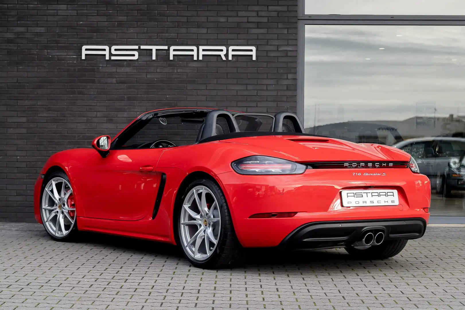 Porsche 718 Boxster S | PDK | 18-weg Červená - 2