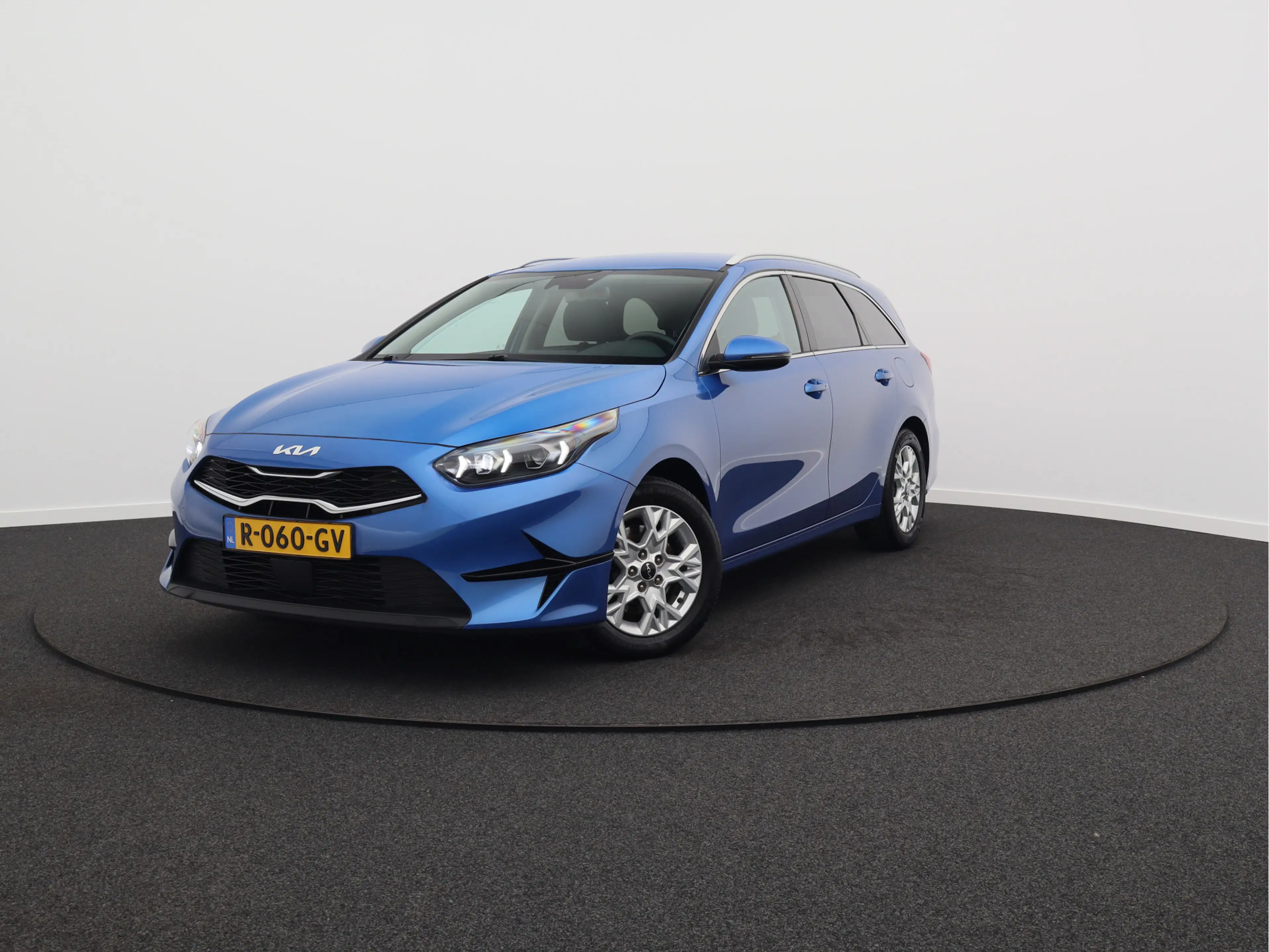 Kia Ceed SW / cee'd SW Sportswagon 1.0 T-GDi DynamicPlusLine/ lage km/ tr — photo 33