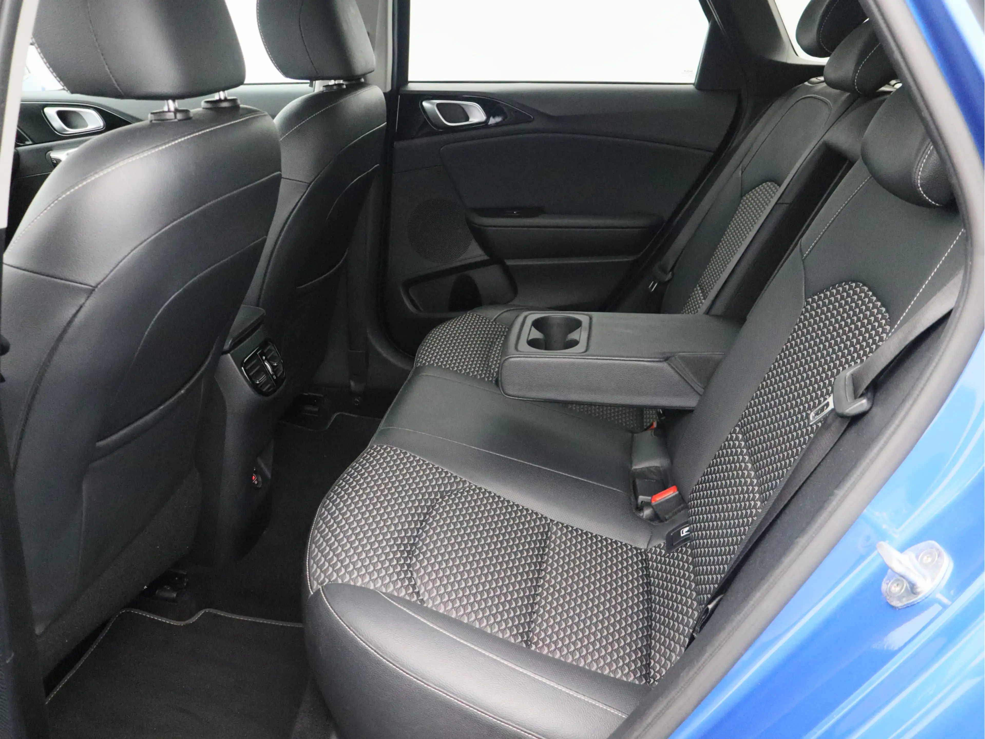 Kia Ceed SW / cee'd SW Sportswagon 1.0 T-GDi DynamicPlusLine/ lage km/ tr — photo 12