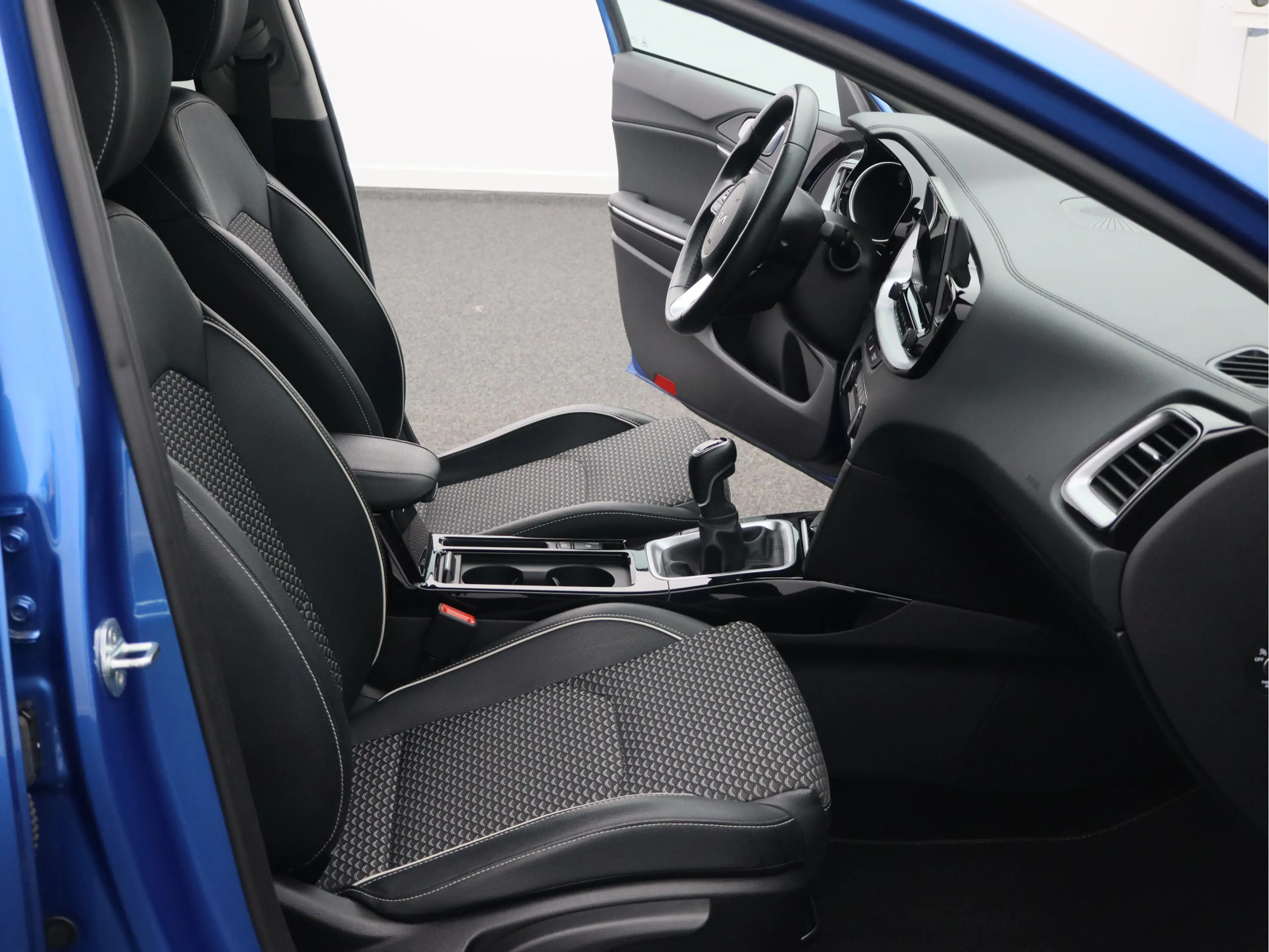 Kia Ceed SW / cee'd SW Sportswagon 1.0 T-GDi DynamicPlusLine/ lage km/ tr — photo 26