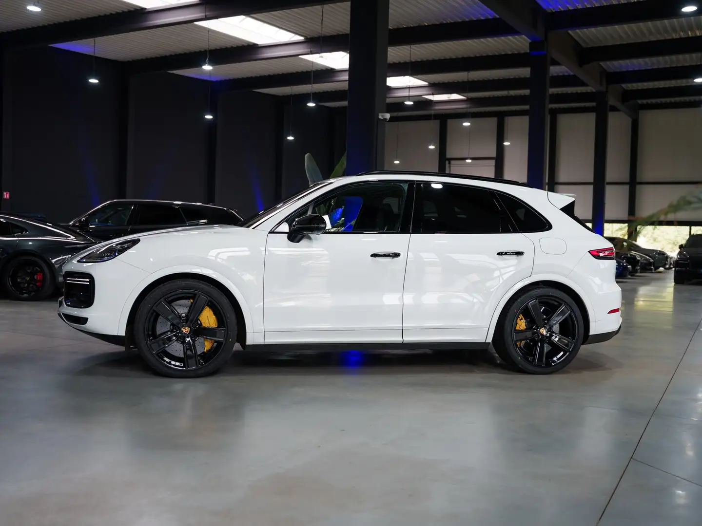Porsche Cayenne Turbo S 4.0 V8 PHEV - ACC - pano - sportuitlaat Blanc - 2