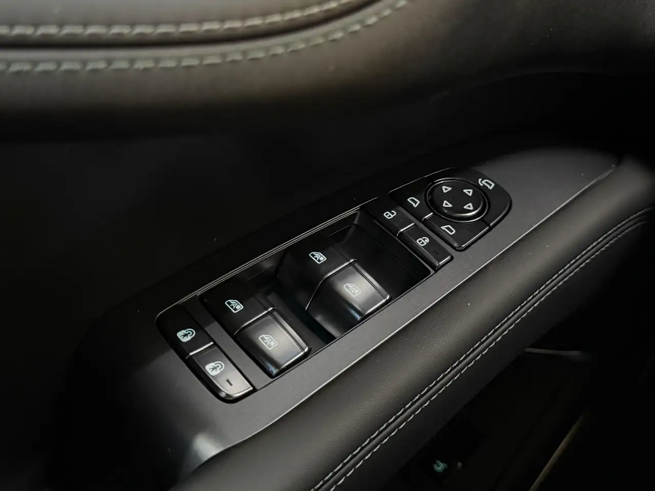 BYD Sealion 7 2026 — фото 14