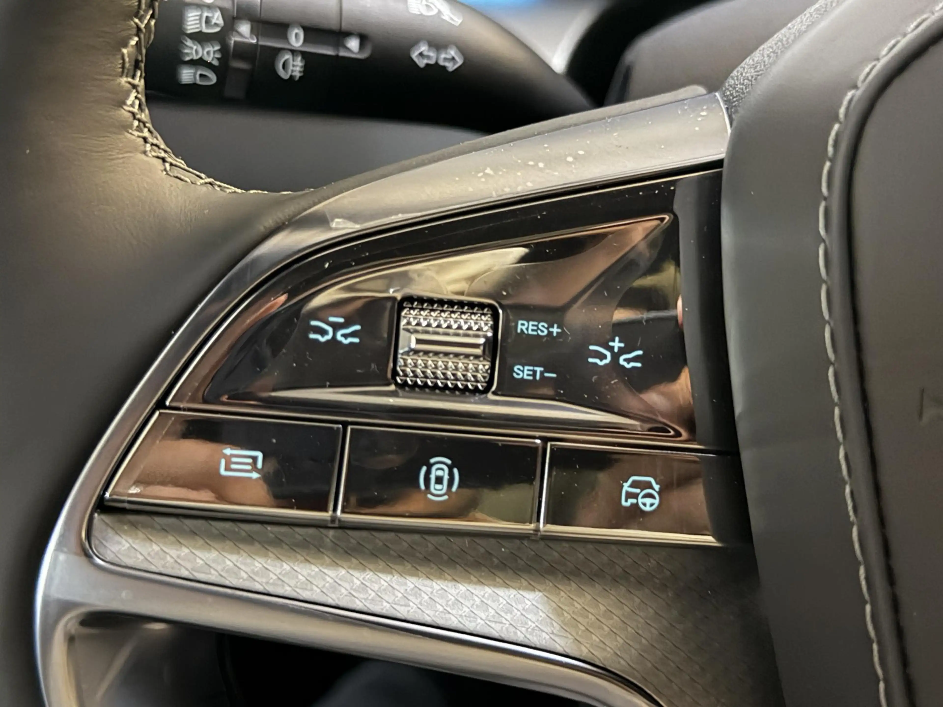 BYD Sealion 7 Excellence AWD 91.3 kWh | 531 PK! | Pano | LED | D — photo 20