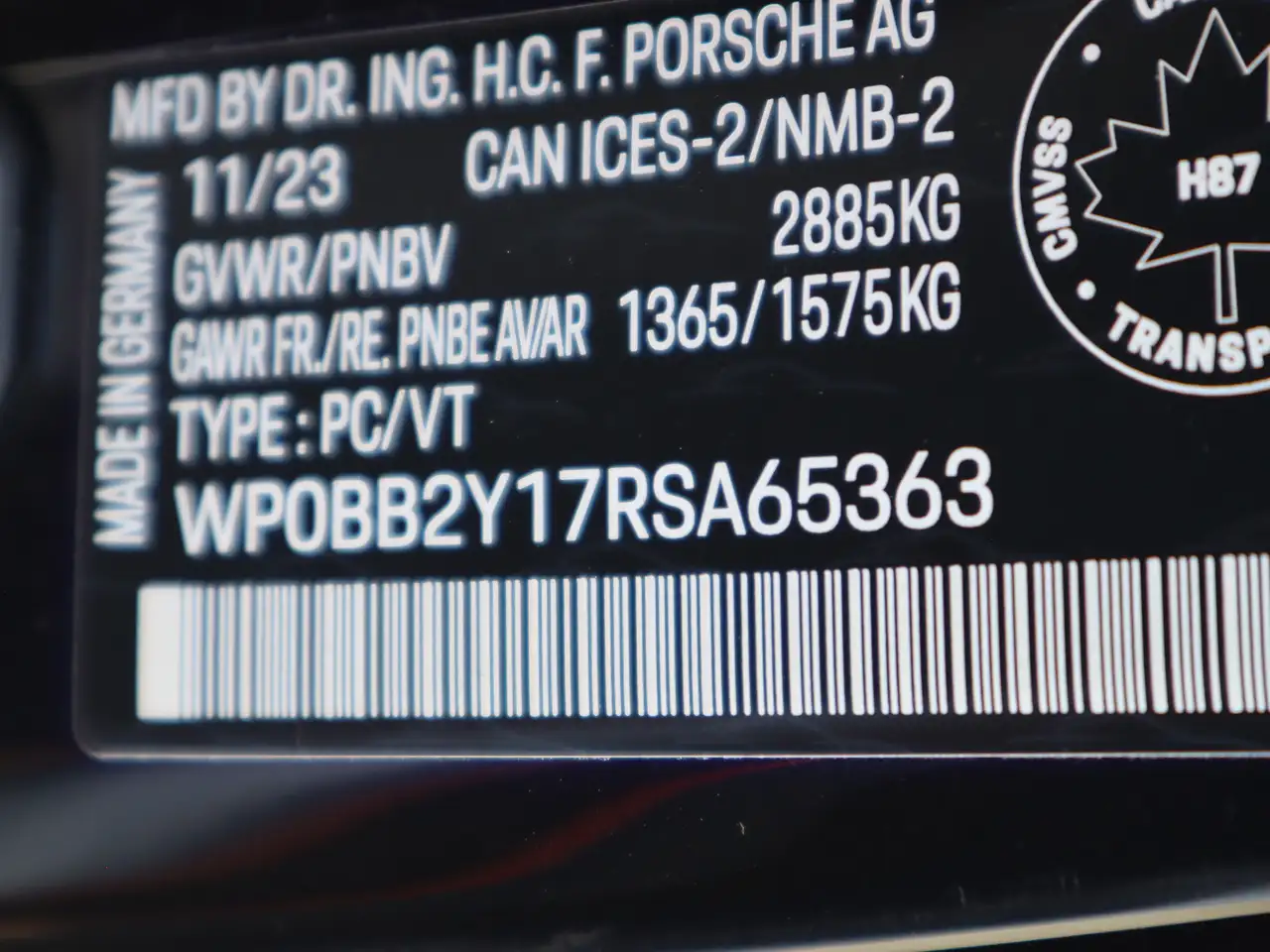 Porsche Taycan снимка Porsche Taycan