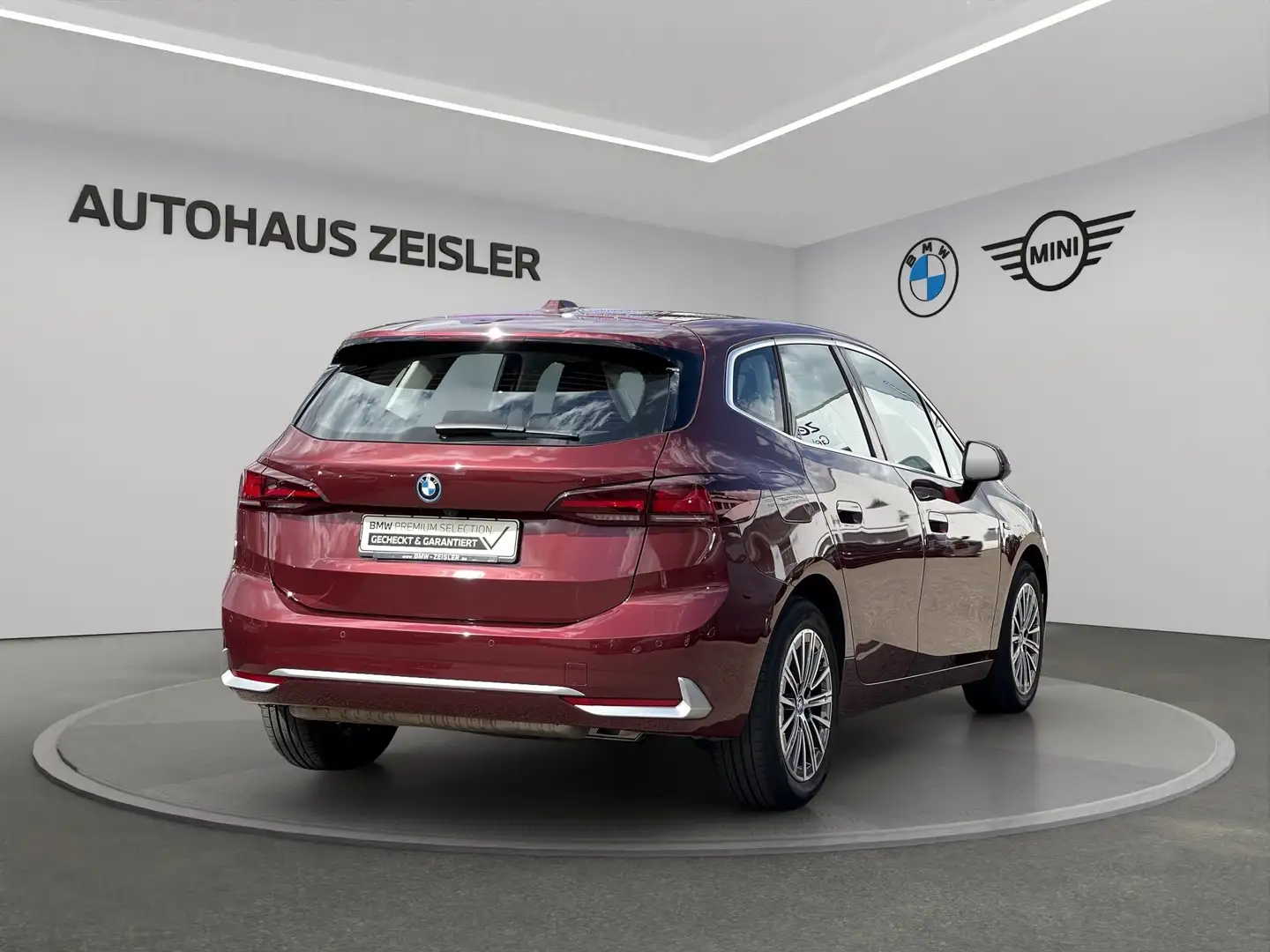 BMW 225 e xDrive Active Tourer LUXURY LINE AppleCarPlay Rojo - 2