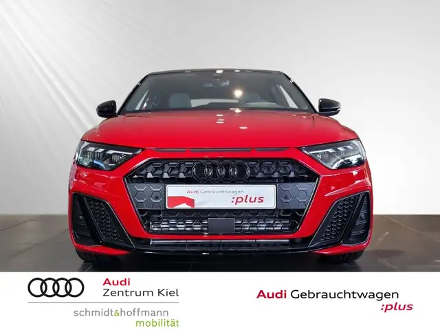 Audi A1 view 2