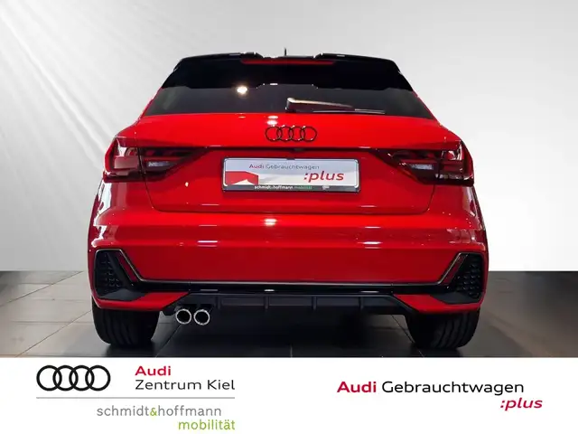 Audi A1 view 5
