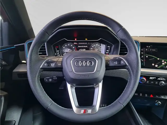 Audi A1 view 8