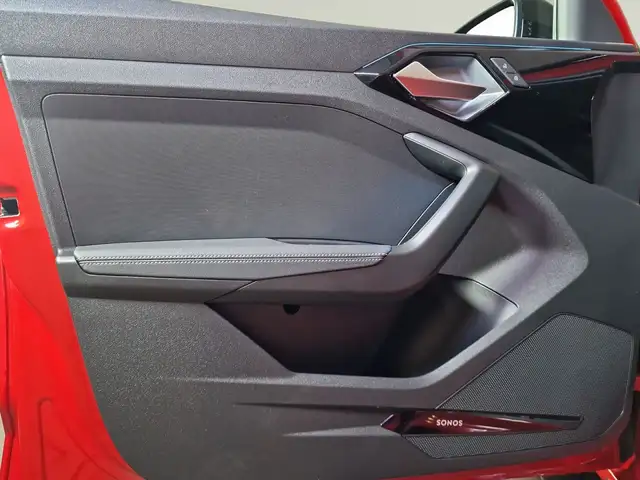 Audi A1 view 13