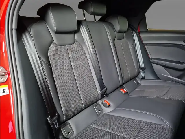 Audi A1 view 12