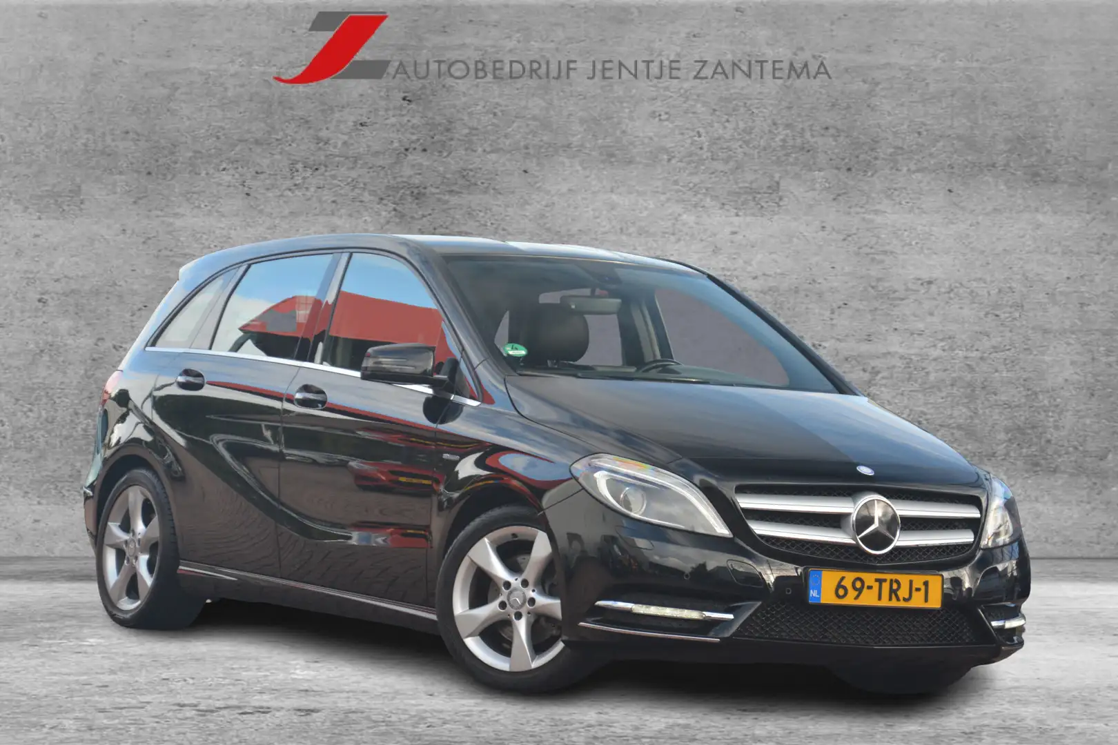 Mercedes-Benz B 180 Ambition | Navigatie | Xenon | Cruise-control | PD Noir - 1