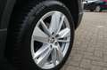 Skoda Karoq 1.5 TSI ACT Sportline Business / panoramadak / car Zwart - thumbnail 9