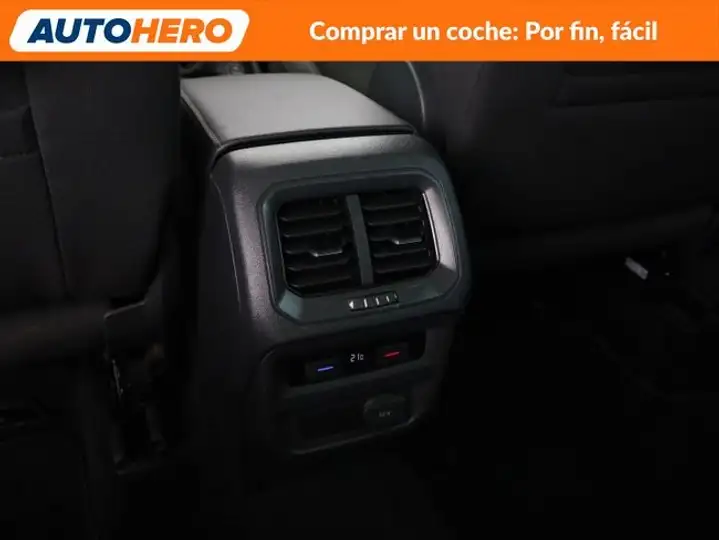 Volkswagen Tiguan 2017, foto 36