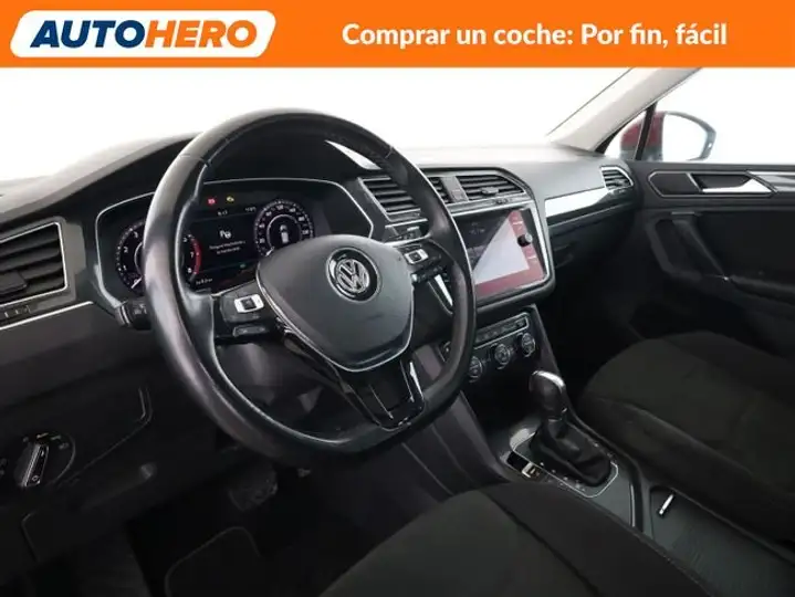 Volkswagen Tiguan 2017, foto 12