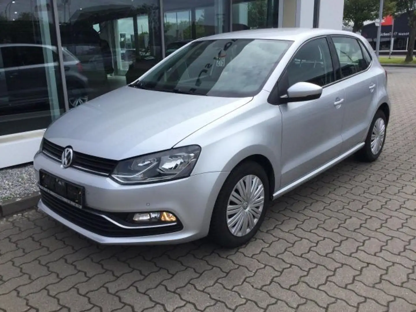 Volkswagen Polo 1.2 TSI BMT Comfortline ParkPilot GRA Klima Argento - 2