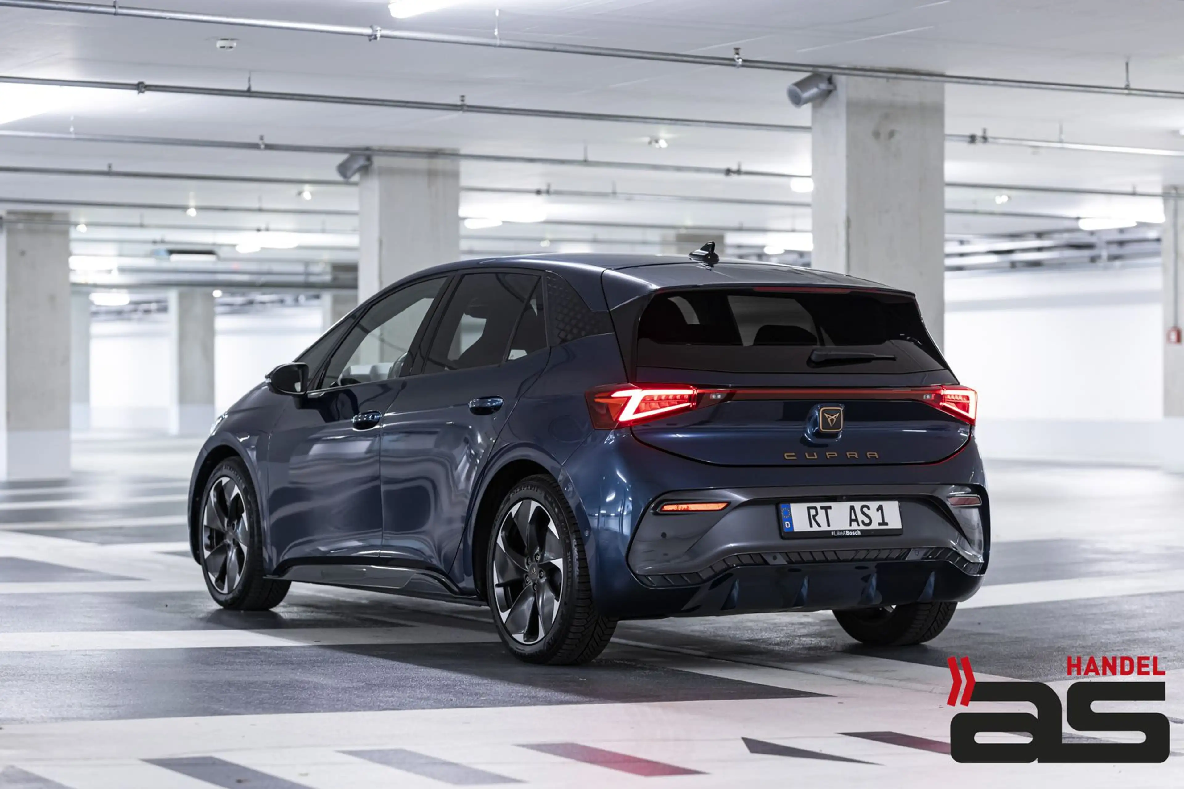 CUPRA Born 77kWh netto|Pilot-XL|Wärmepumpe|5-Sitzer|19 — photo 4