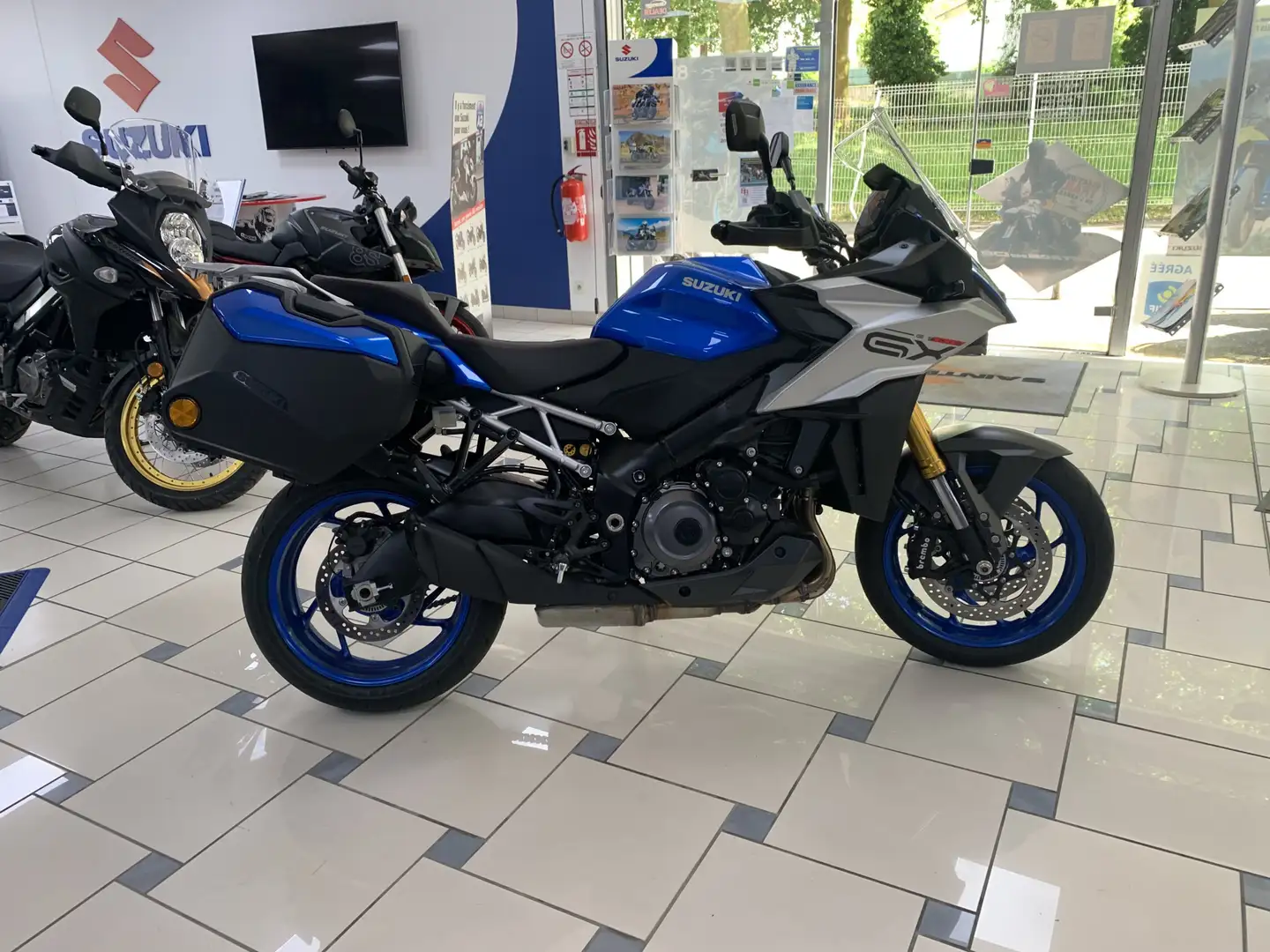 Suzuki GSX-S 1000GX Bleu - 1