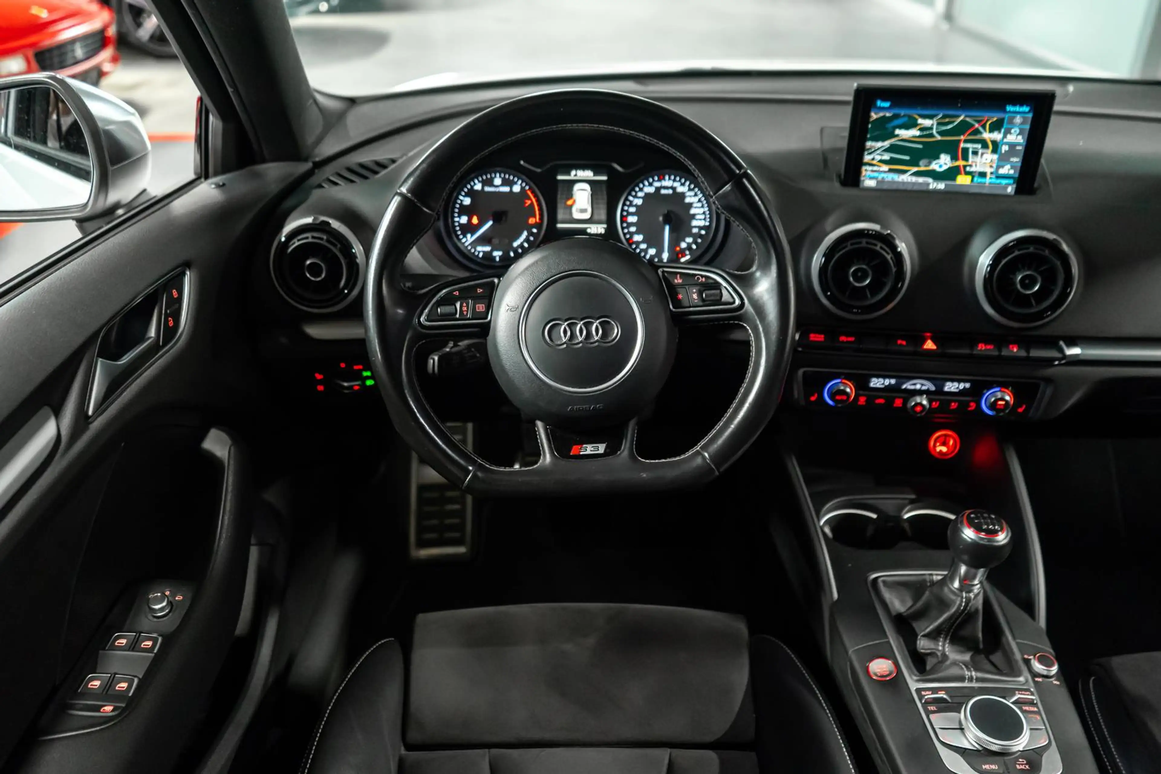 Audi S3 2.0 TFSI quattro ALCANTARA SHZ KW SPARCO 19" — photo 21