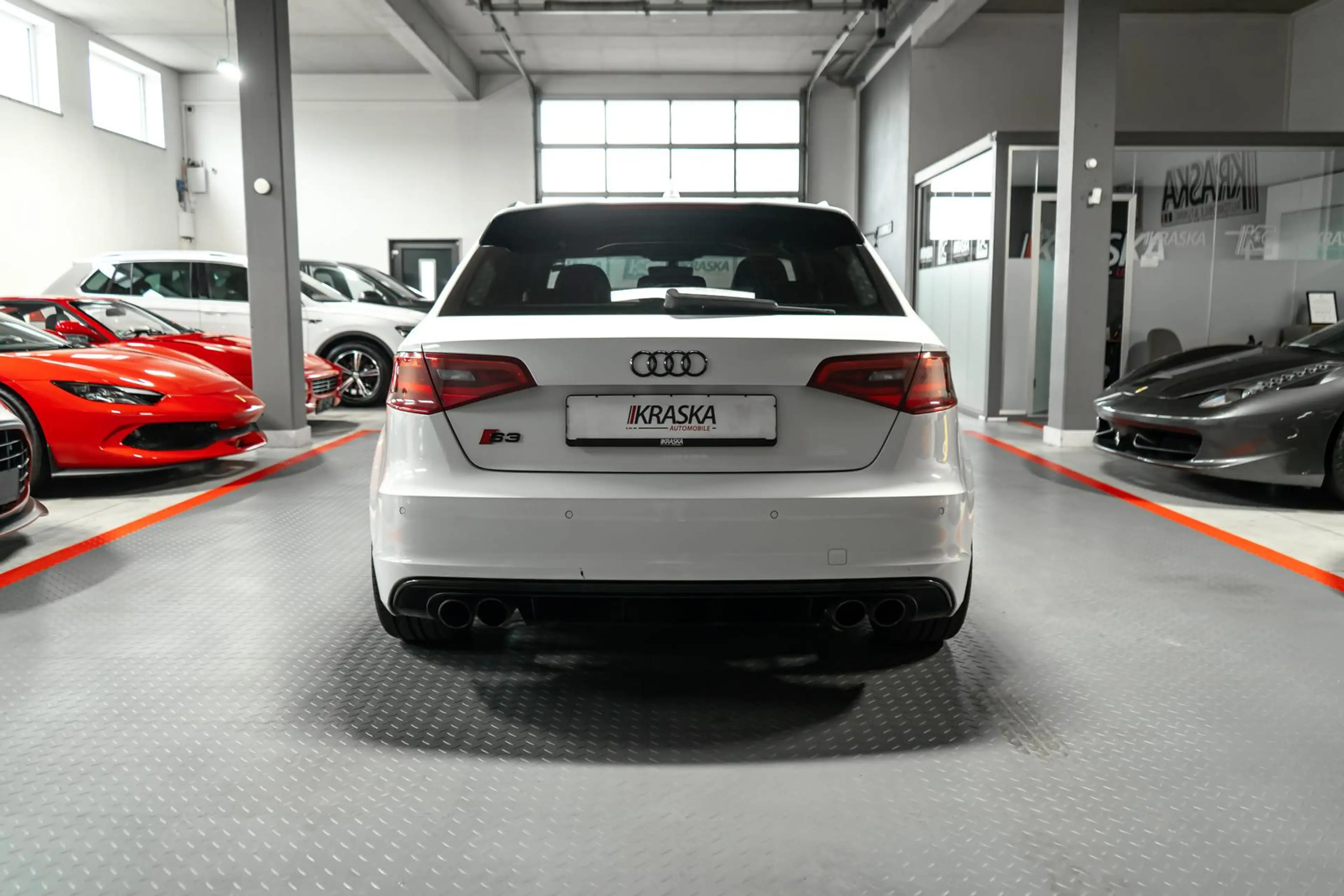 Audi S3 2.0 TFSI quattro ALCANTARA SHZ KW SPARCO 19" — photo 8