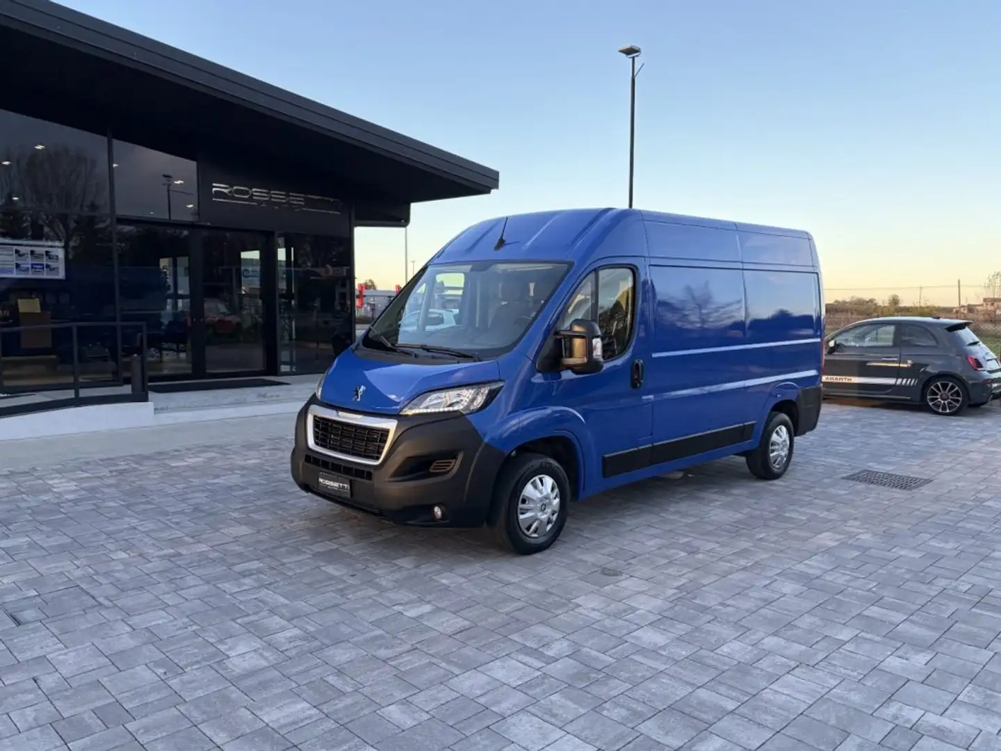Peugeot Boxer 2.2 BlueHDi L2-H2 , PM-TM Furgone Blu/Azzurro - 2