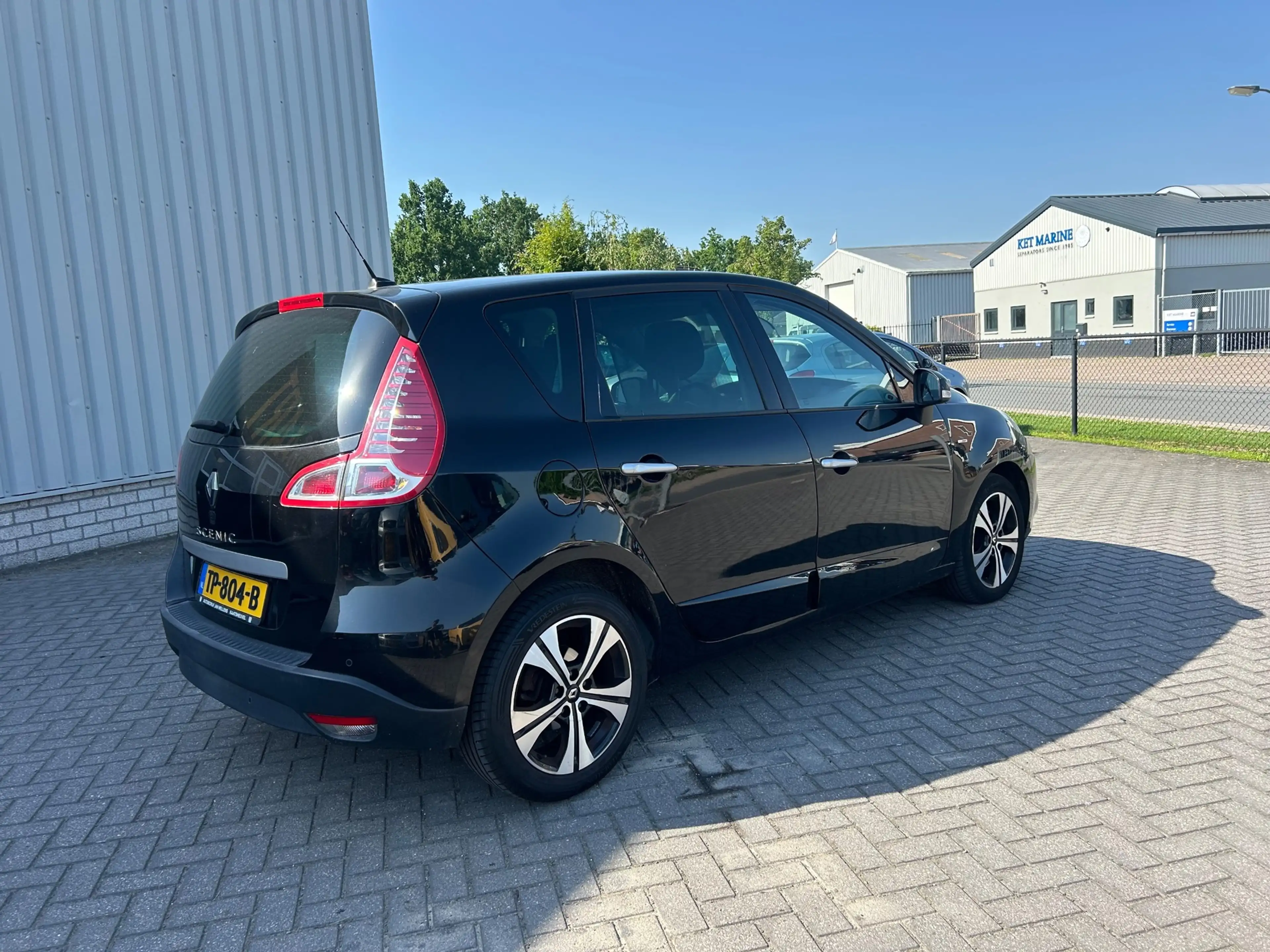 Renault Scenic 2.0 Bose | AUTOMAAT | NAVI | CRUISE | — photo 9
