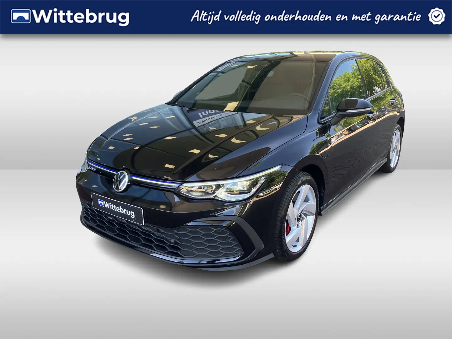 Volkswagen Golf GTE 1.4 eHybrid 245pk DSG / LED / Camera / Stuur & Sto Noir - 1