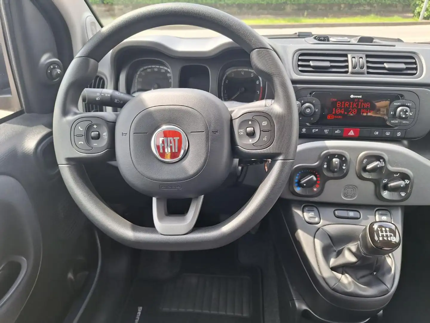 Fiat Panda 1.0 FireFly S&S Hybrid N°GH594 Grau - 2