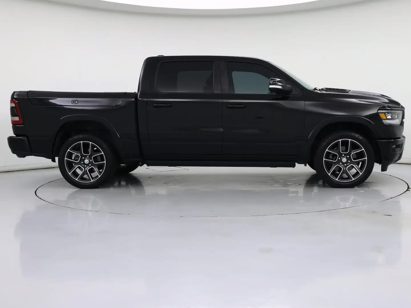 Dodge RAM LARAMIE SPORT NIGTH PKG 1500 5.7 V8 Crew Cab  4x4 Negro - 2