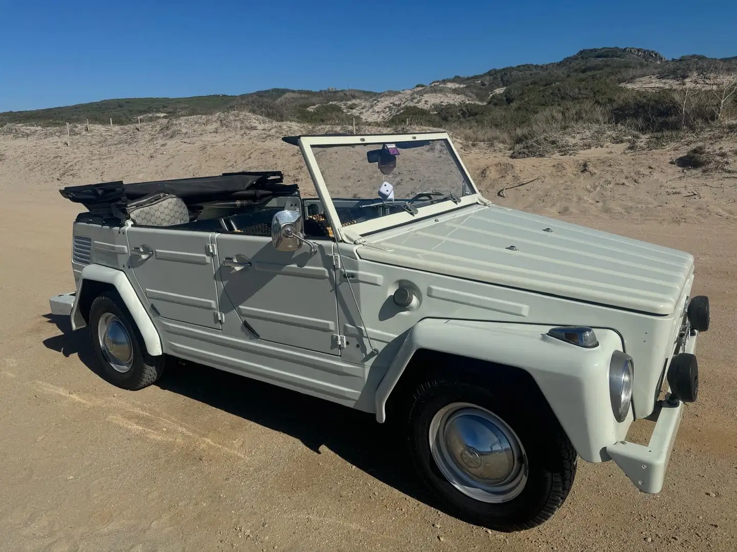 Volkswagen Pescaccia Beyaz - 1