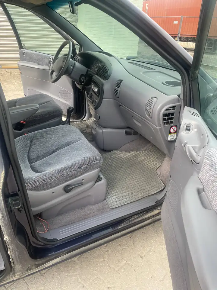 Chrysler Grand Voyager 2.4 SE, foto 10