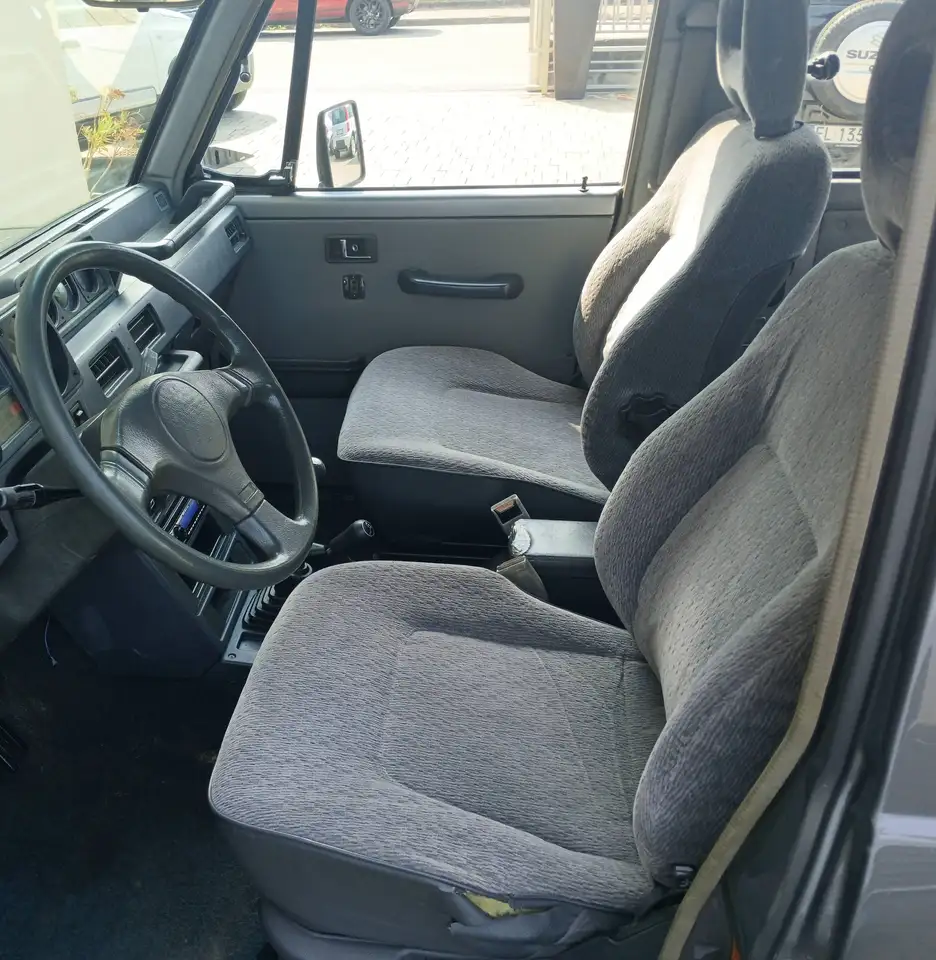 Mitsubishi Pajero Metal Top 2.4 td 3 porte vettura 4 posti clima gomme nuove, foto 12