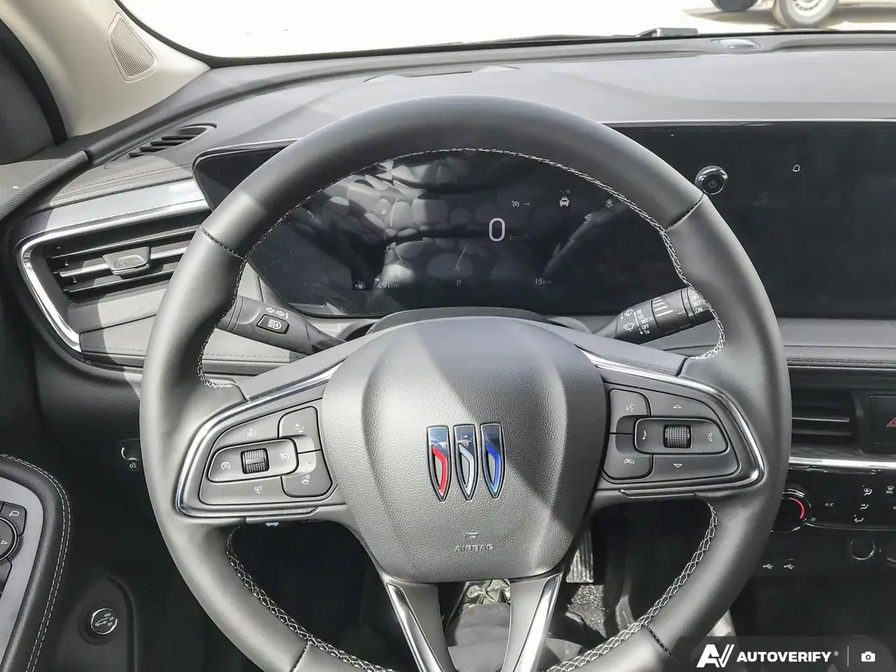 Buick Encore снимка Buick Encore