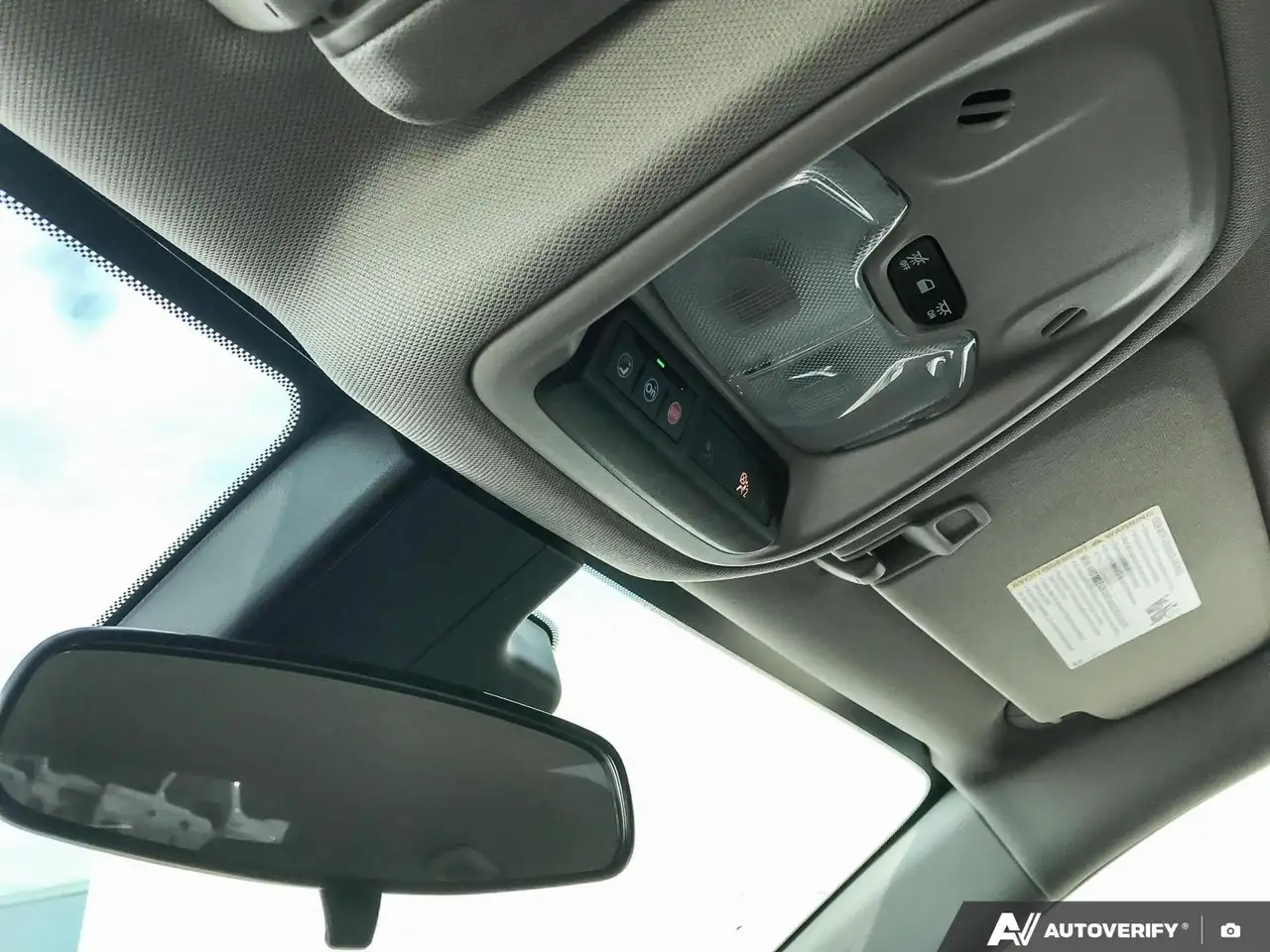 Buick Encore снимка Buick Encore