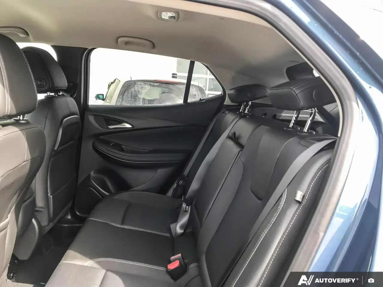 Buick Encore снимка Buick Encore