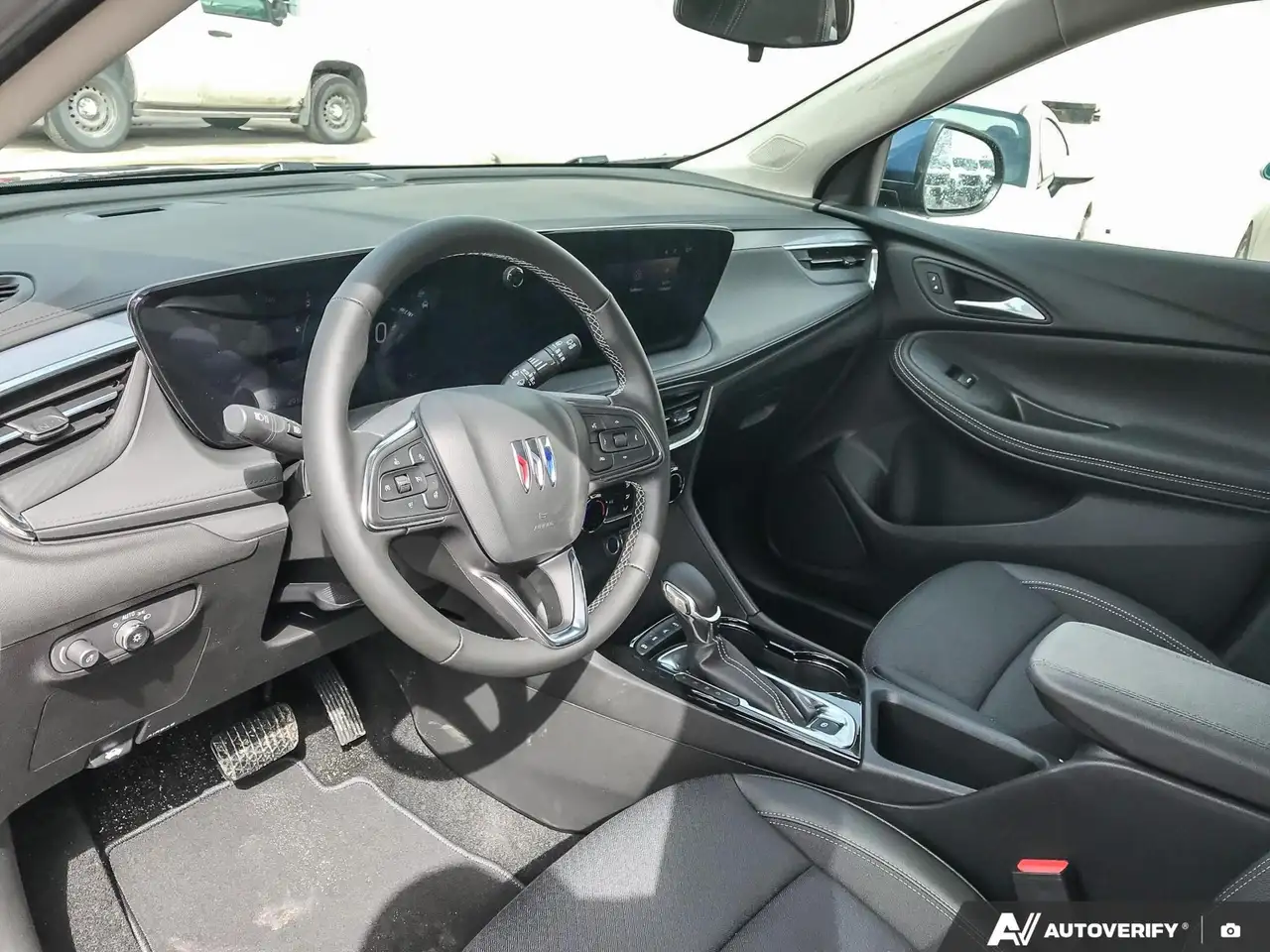 Buick Encore снимка Buick Encore