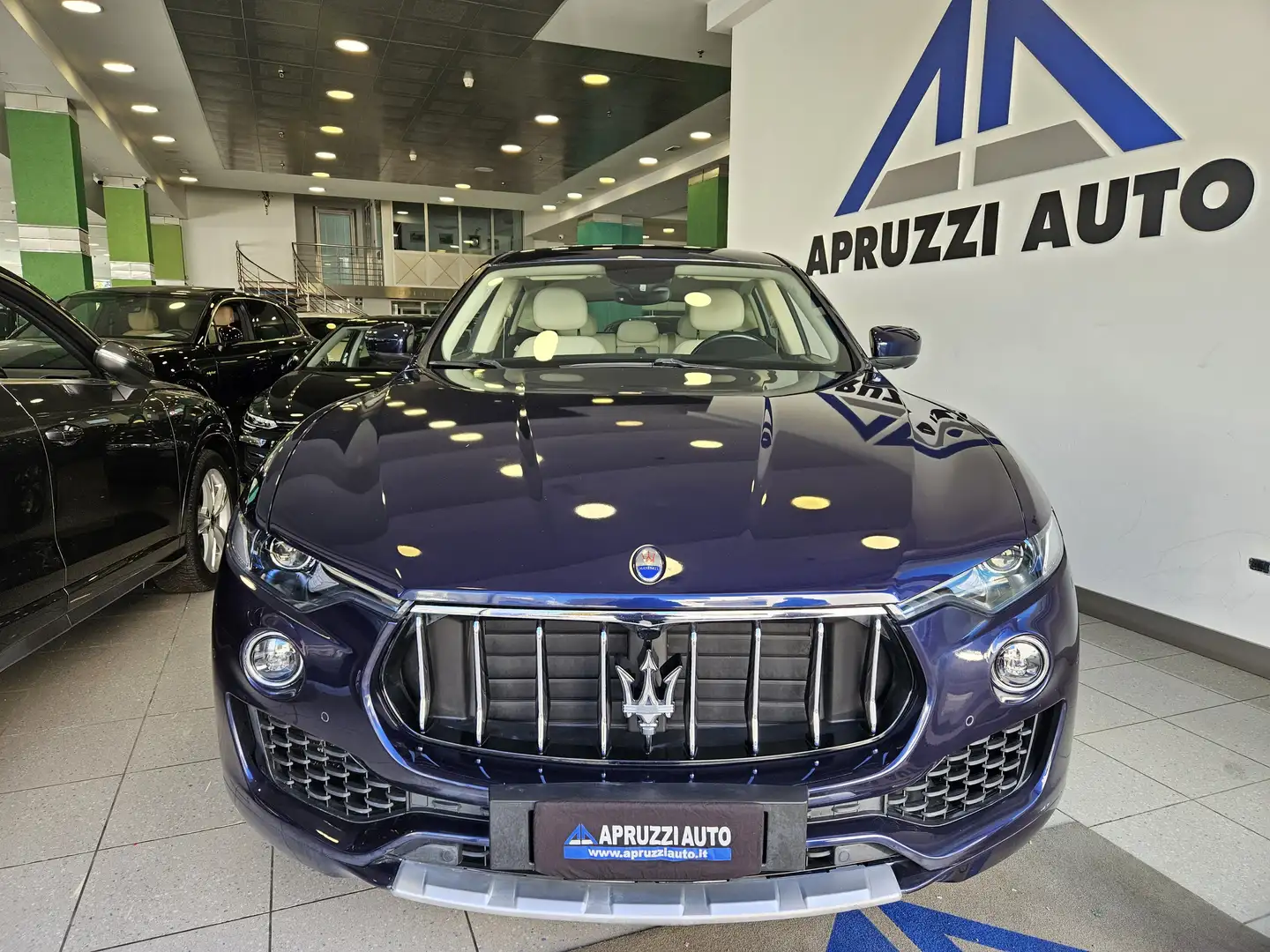 Maserati Levante 3.0 V6 Granlusso 250cv auto PELLE NAVI SENSORI Bleu - 2