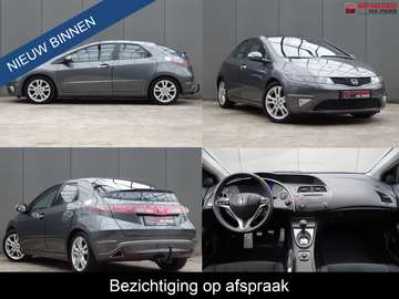 1.8 Executive * PANORAMADAK * TREKHAAK !!