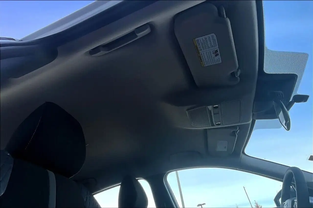 Nissan Sentra снимка Nissan Sentra