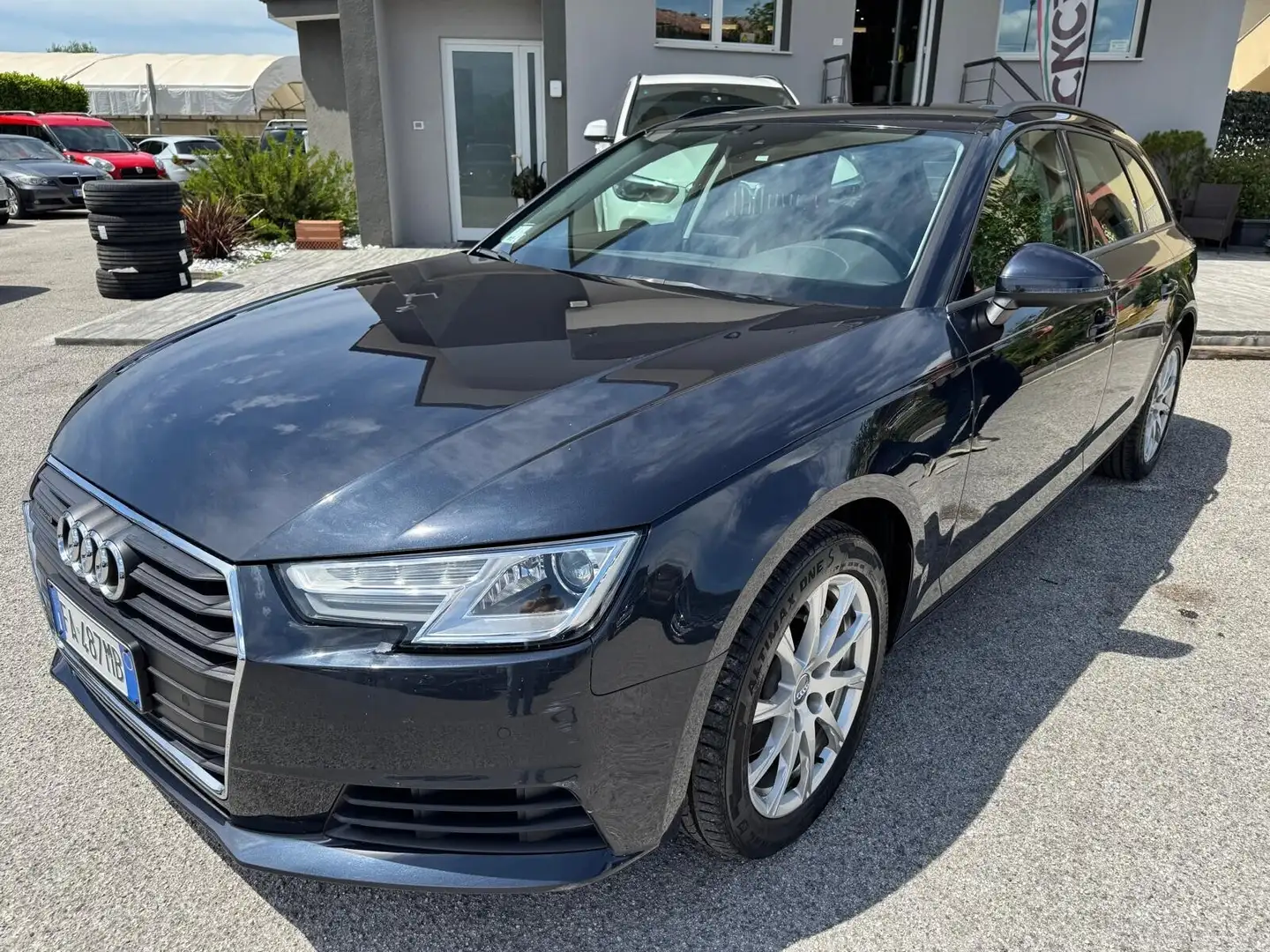 Audi A4 Avant 2.0 TDI 190 CV quattro S tronic Business Grigio - 1